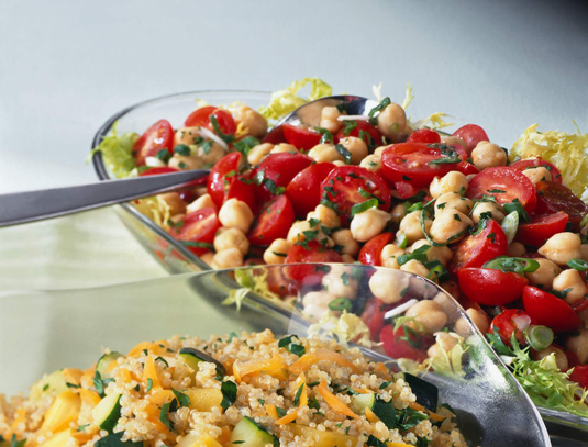 Comment faire une salade de tomates et de pois chiches