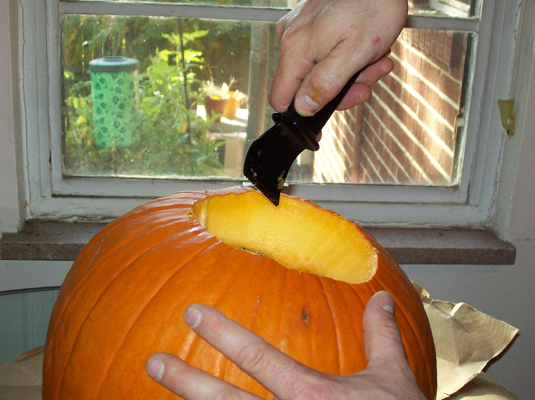 Comment sculpter une citrouille pour Halloween