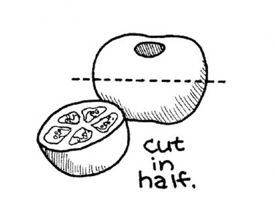 Éplucher, semer et hacher les tomates fraîches