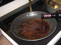 Comment déglacer une poêle pour faire une sauce