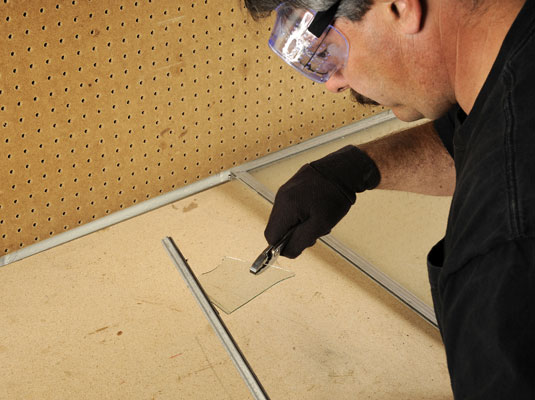 Comment remplacer une vitre dans une fenêtre à guillotine coulissante