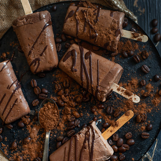 Restez au frais avec la crème glacée Keto et les friandises glacées