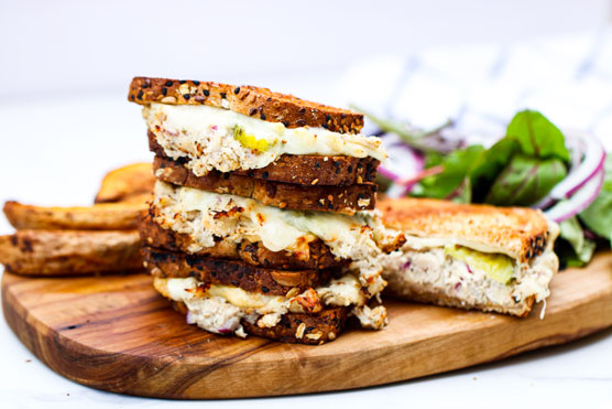 Préparez des sandwichs et des wraps à la main avec votre friteuse à air Préparez des sandwichs et des wraps à la main avec votre friteuse à air