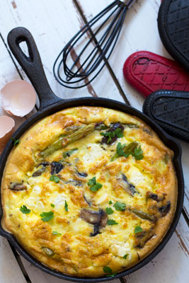 Recette de petit-déjeuner Keto: Frittata au fromage de chèvre