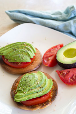 Recette de petit-déjeuner Keto: toast à l'avocat