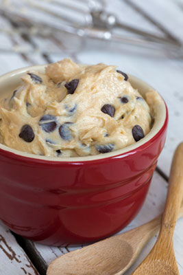 Recette de dessert Keto: Mousse crémeuse à la pâte à biscuits