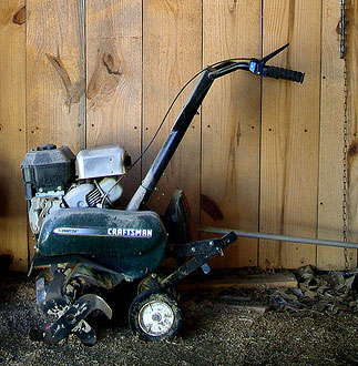 Contrôler les mauvaises herbes avant de planter votre pelouse