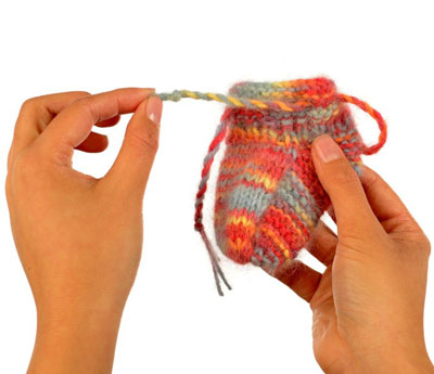 Comment tricoter des chaussons bébé angora