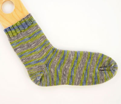 Le modèle basique de chaussettes à pointes