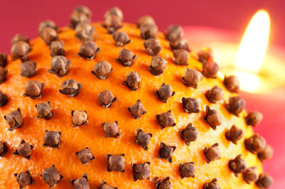 Comment faire des bougies Pomander pour Noël
