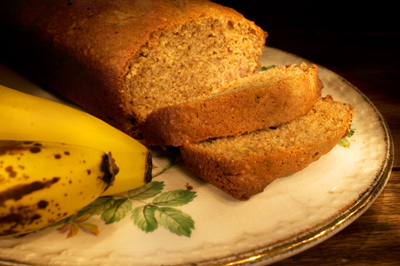 Recette de pain aux bananes et aux noix pour les personnes atteintes du SCI