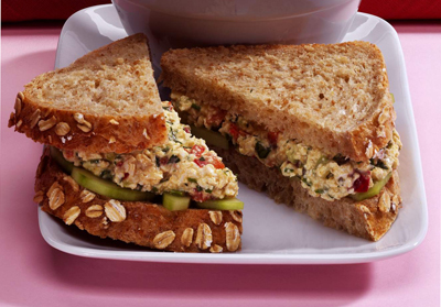 Comment faire un sandwich à la salade sans œufs