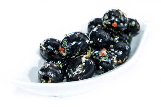 Recette d'olives noires aux épices méditerranéennes