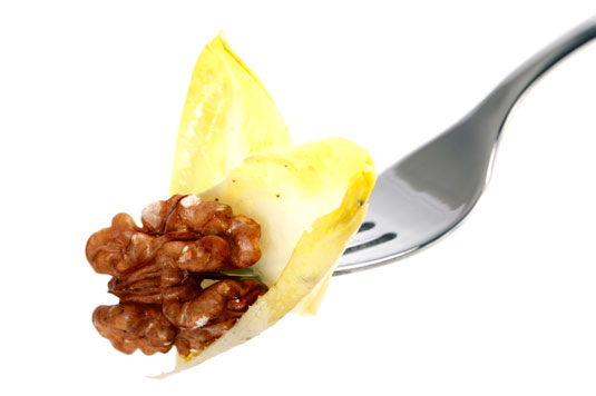 Salade belge d'endives et de noix (Salade de Chicorée à l'Huile de Noix)