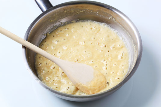 Sauce Béchamel (Béchamela)